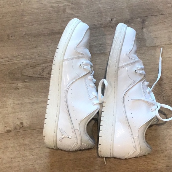 Air Jordan 1 flight 2 white sneakers size 7 youth wide 654952-100 used good cond - Picture 4 of 7